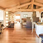 Dans Site Exceptionnel Villa Mourèze