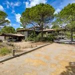 Dans Site Exceptionnel Villa *